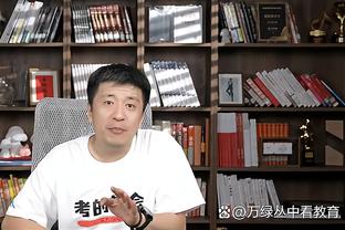 安芬尼-西蒙斯：艾顿打得很棒 他是我们的防守大闸